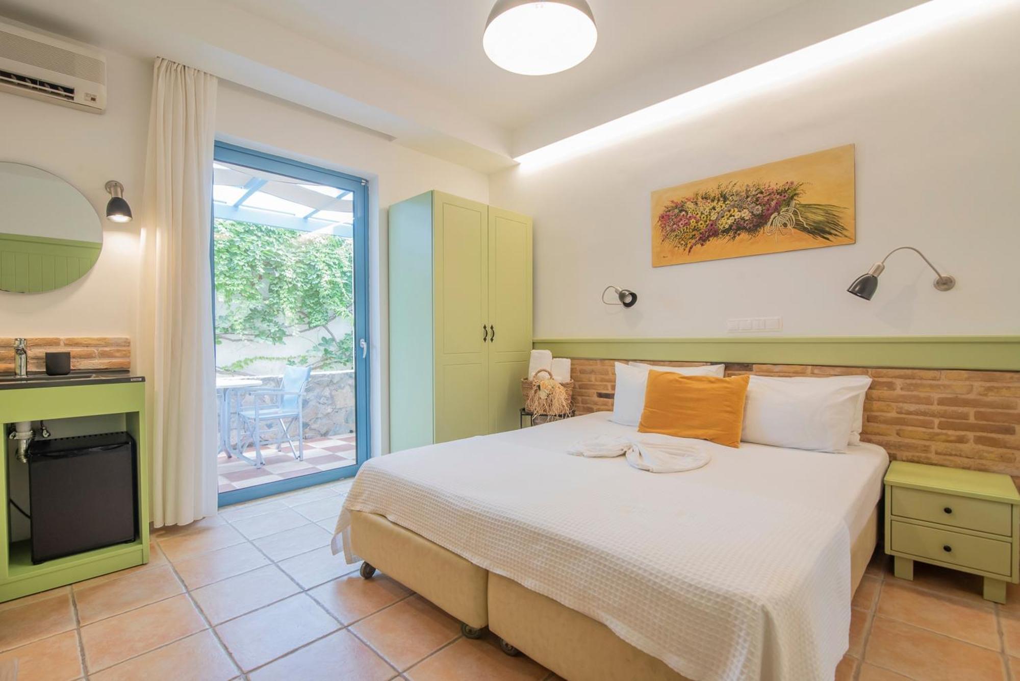 Saronis Hotel Agistri - Adults Only Skala  Exterior photo